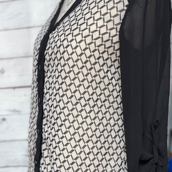 A. Byer Black and Cream Geometric Blouse - Picture 2 of 5
